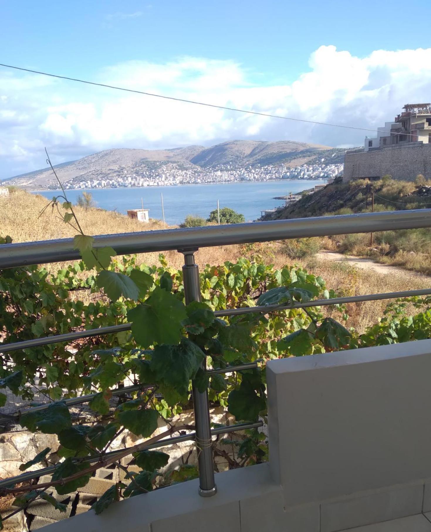 Blue Mare Apartments Sarandë 外观 照片