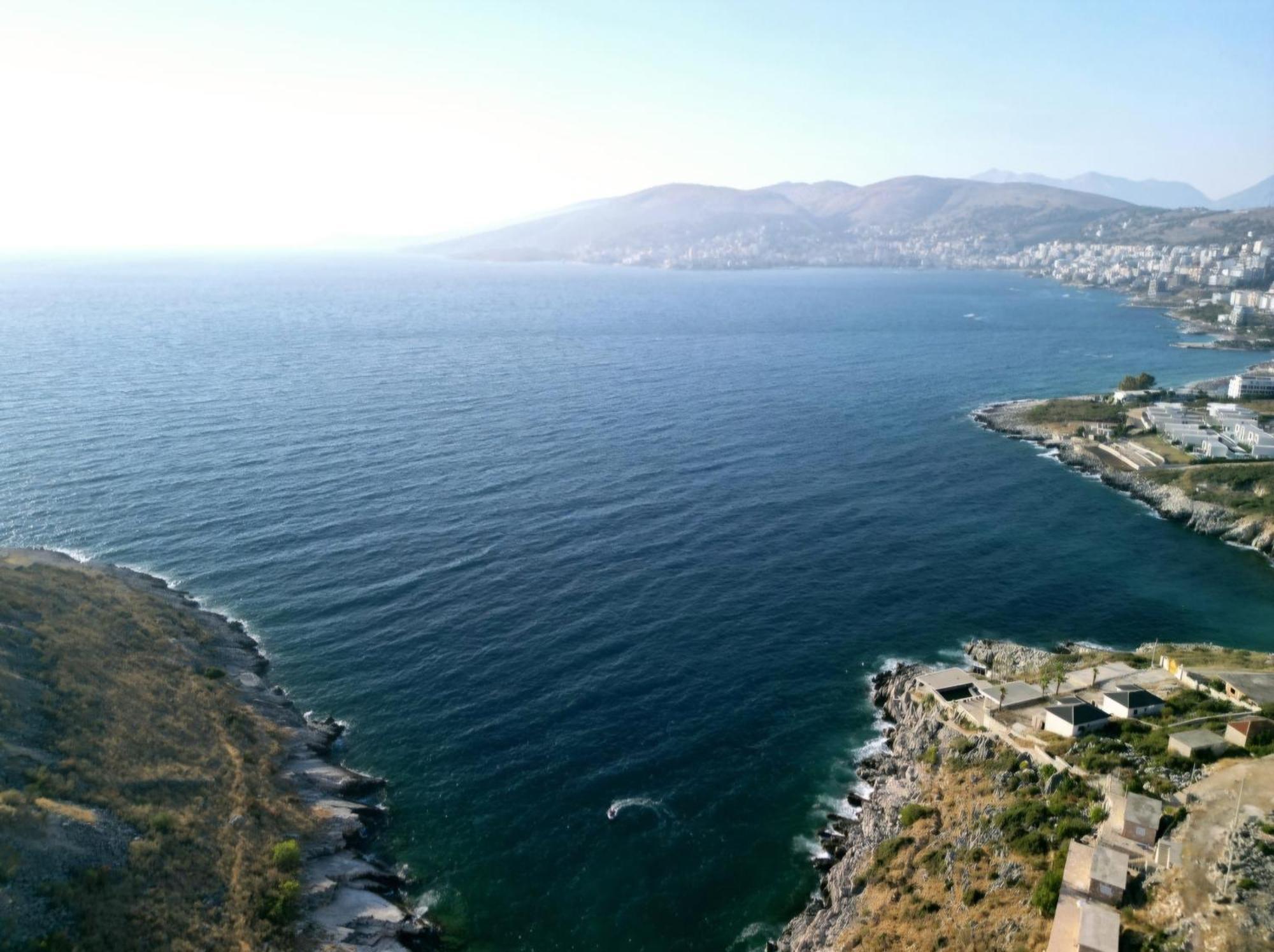 Blue Mare Apartments Sarandë 外观 照片