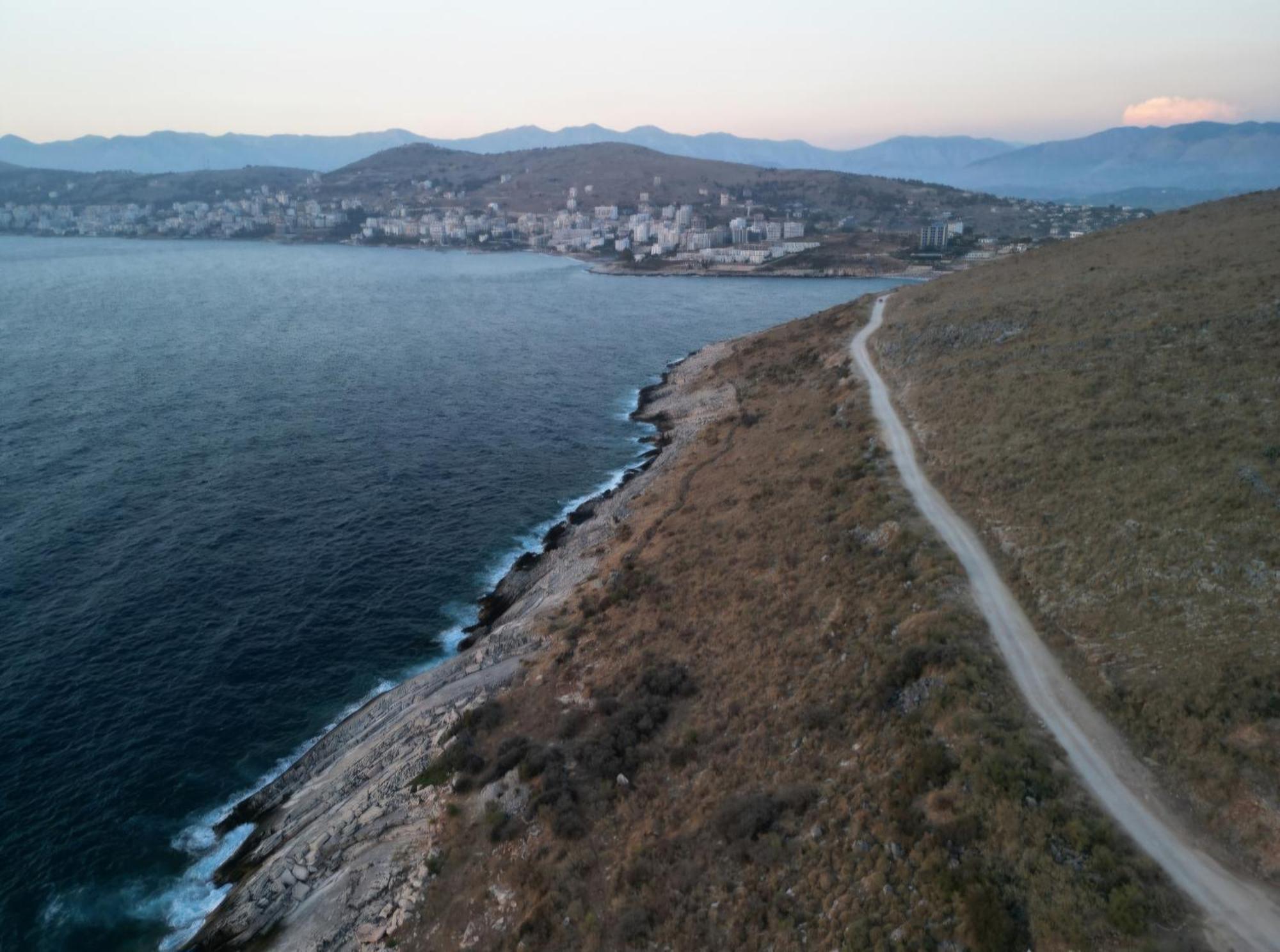Blue Mare Apartments Sarandë 外观 照片